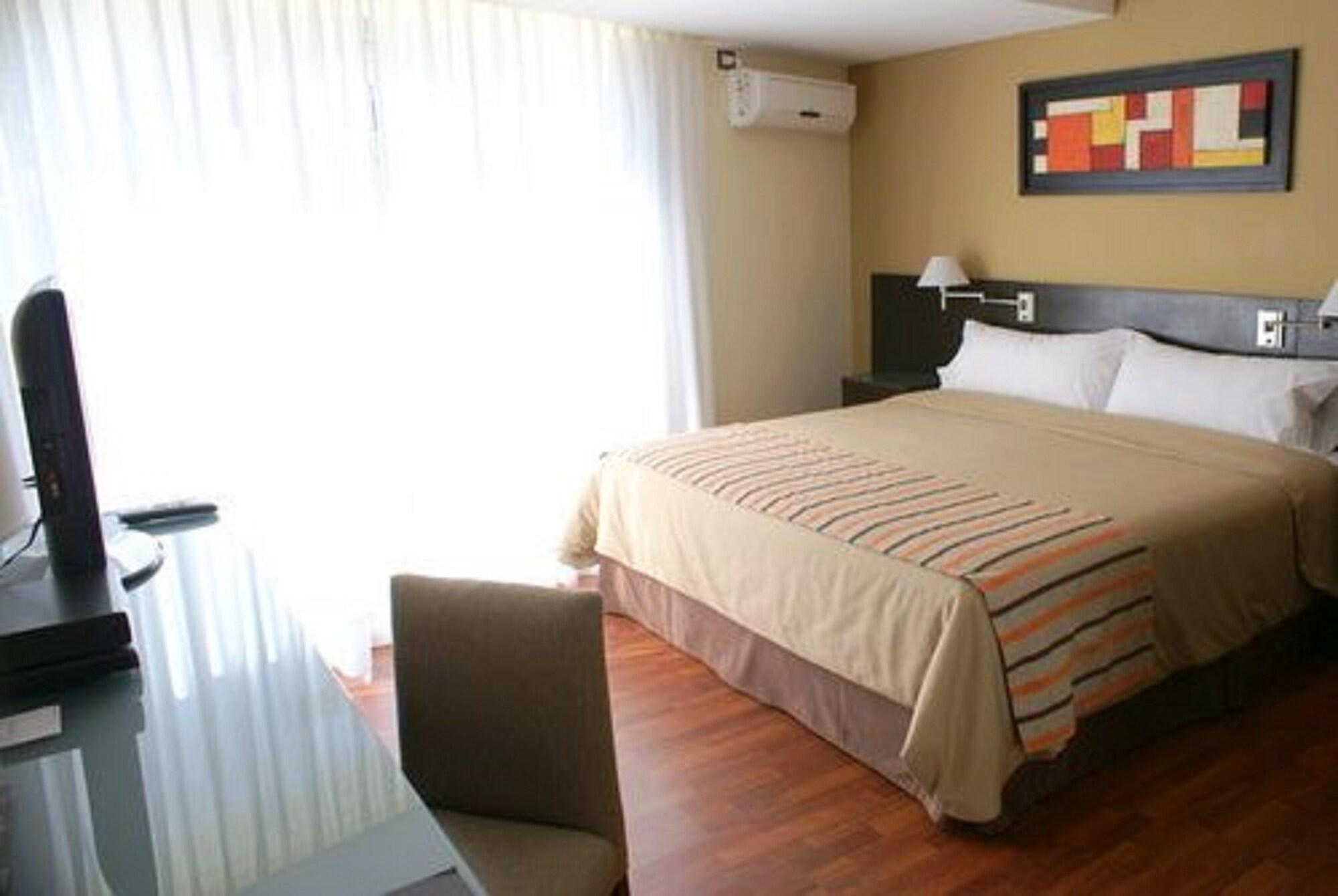 Colon Hotel De Campo Resort & Spa Санта-Фе Екстер'єр фото