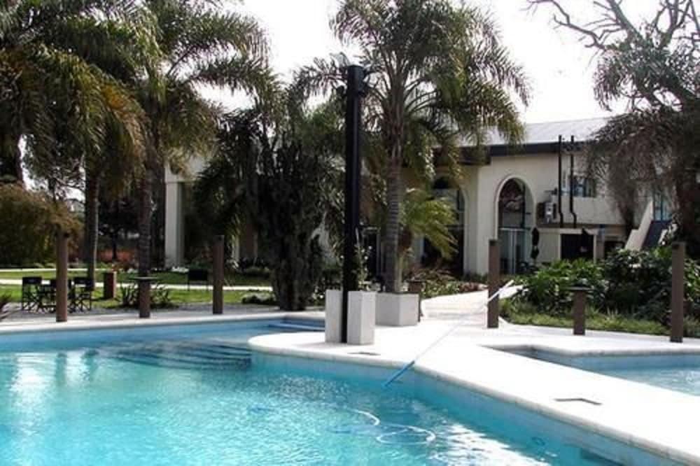 Colon Hotel De Campo Resort & Spa Санта-Фе Екстер'єр фото